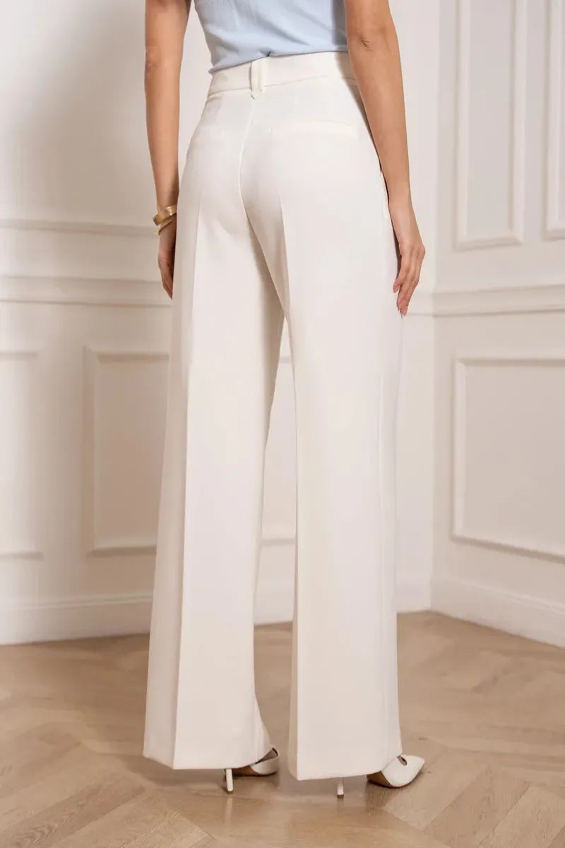 Hoch taillierte Hose