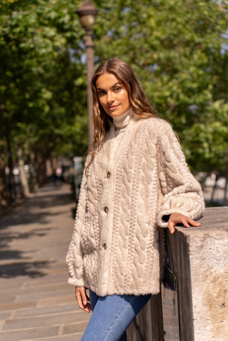 Cardigan mit Zopfmuster