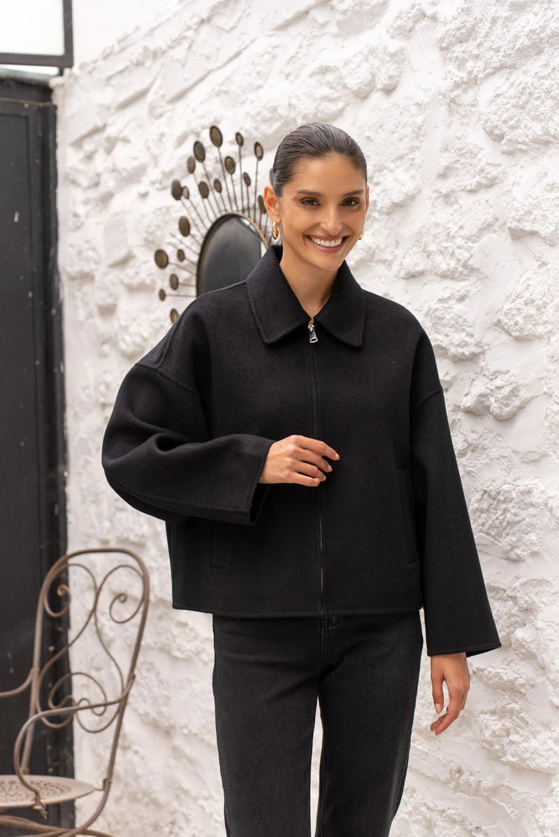 Kurze Jacke aus Wollmischung