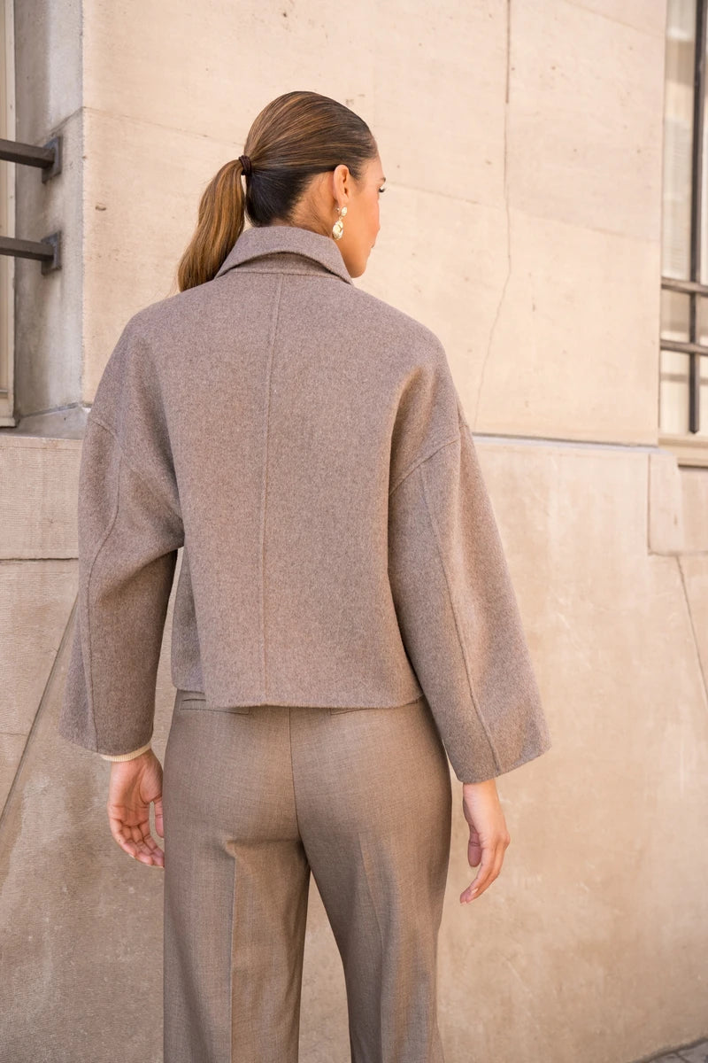 Kurze Jacke aus Wollmischung