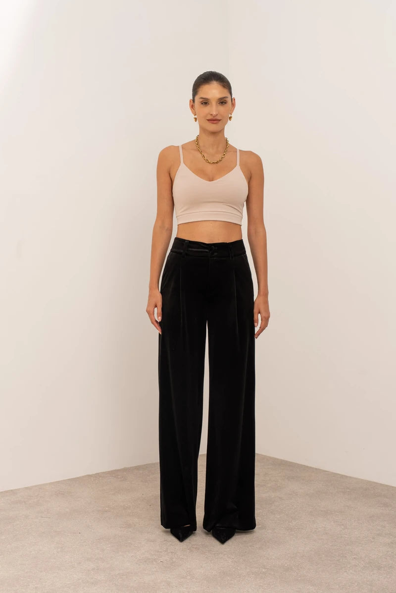 Weite Hose aus Samt
