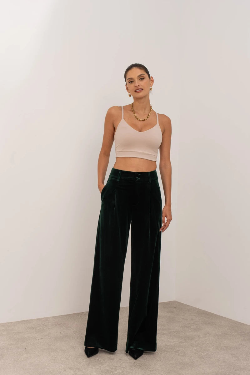 Weite Hose aus Samt