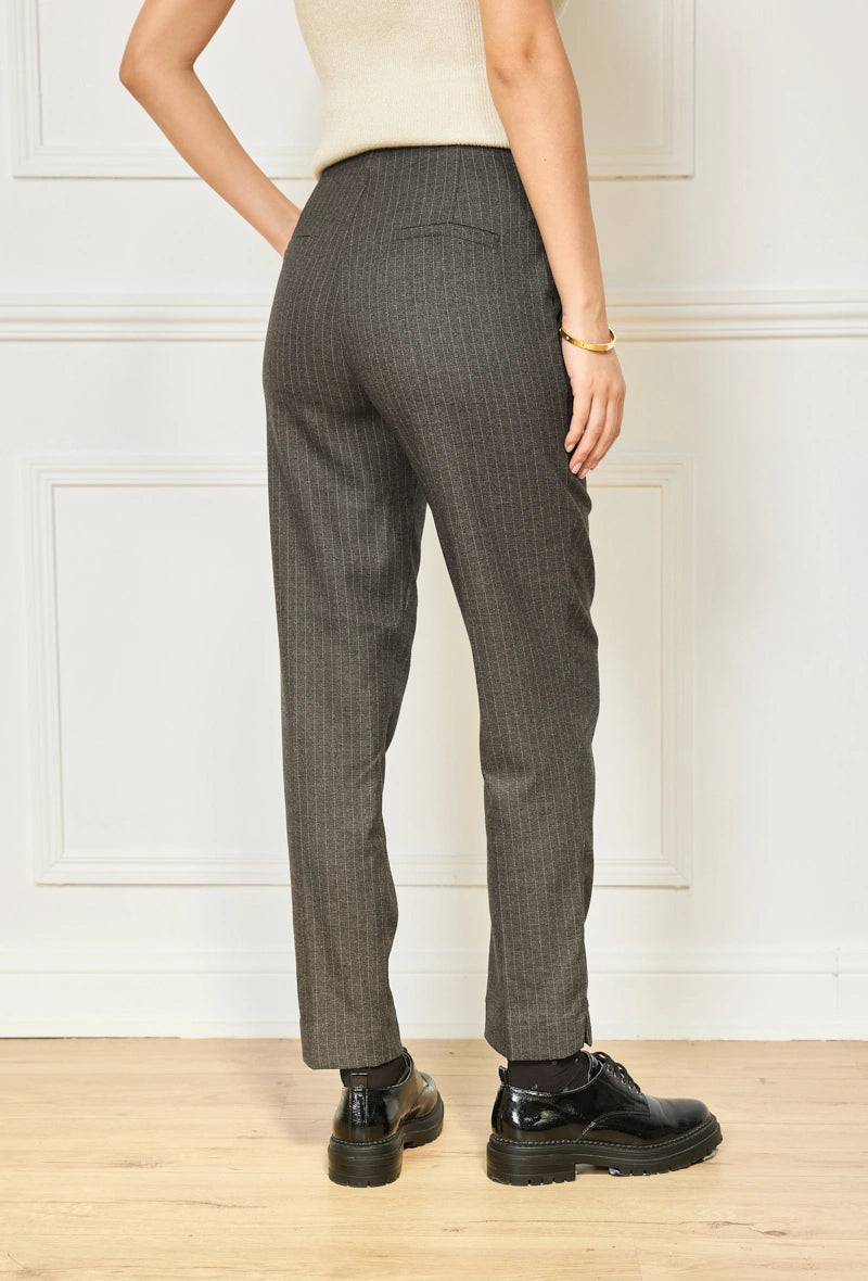 Gestreifte Hose