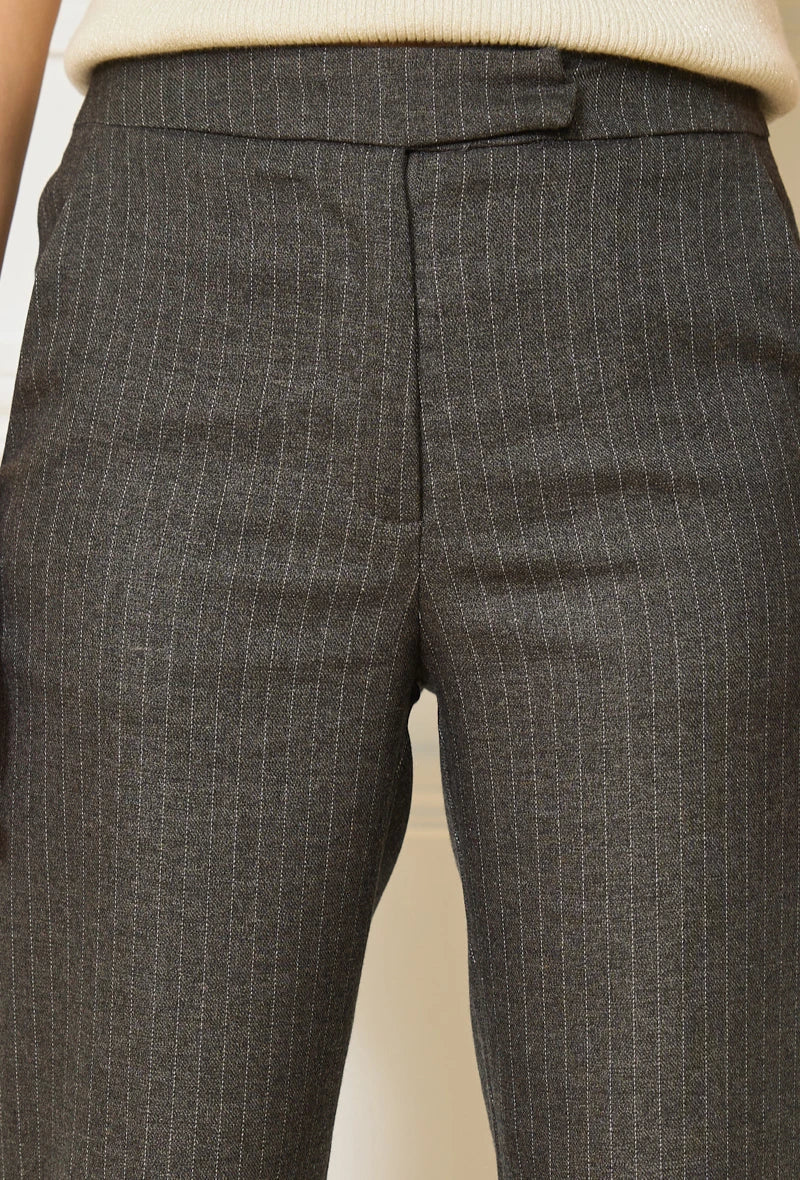 Gestreifte Hose