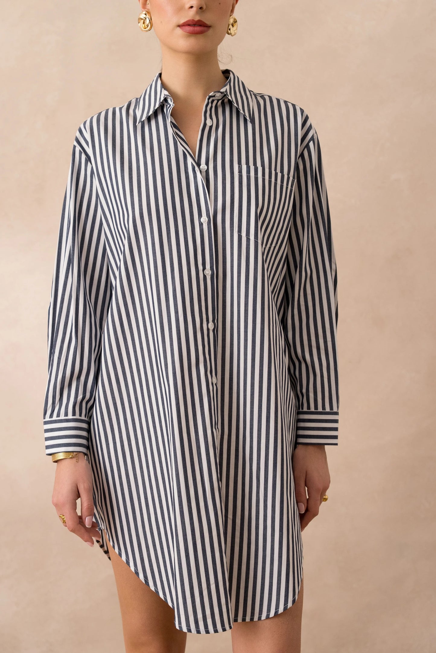 Gestreiftes Kleid aus Baumwolle