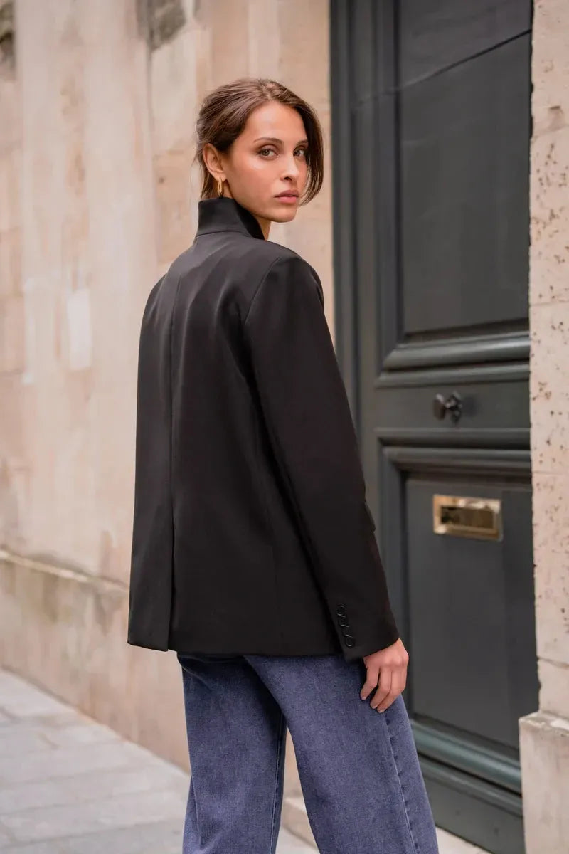 Strukturierter Blazer mit asymmetrischem Verschluss