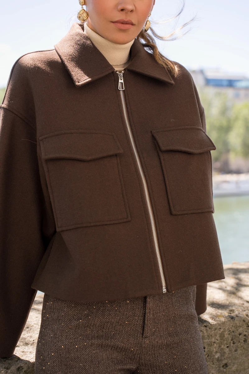Kurze Jacke aus Wollmischung