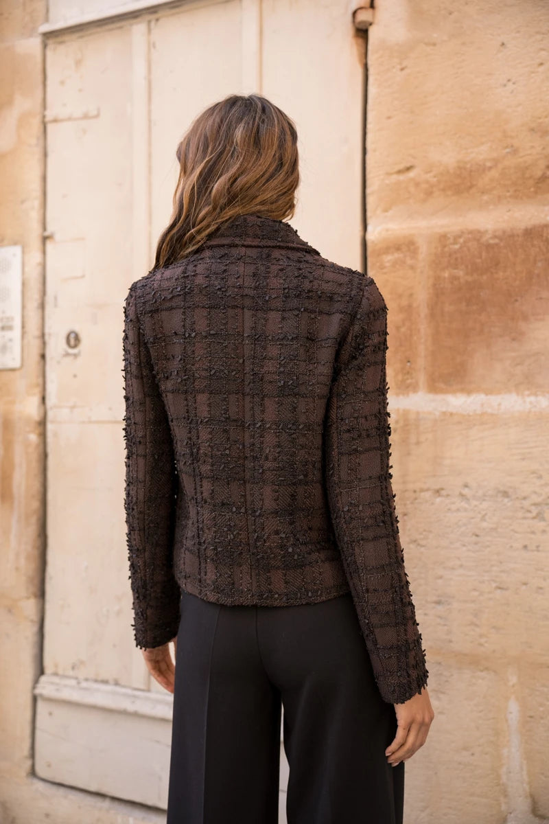 Kurz geschnittene Tweedjacke