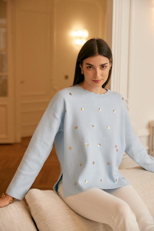 Pullover mit goldenen Tupfen