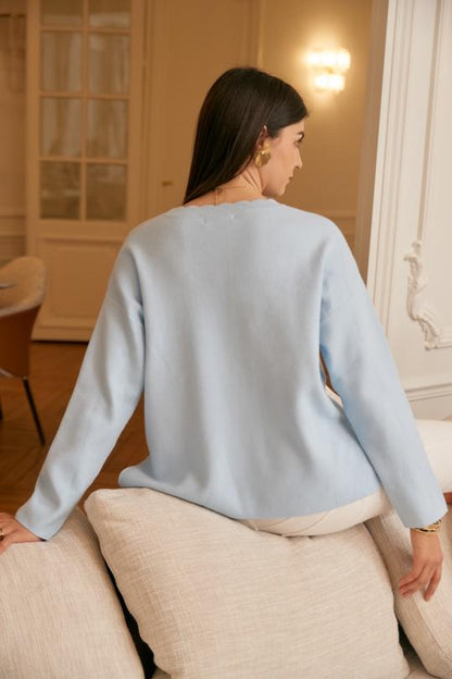 Pullover mit goldenen Tupfen