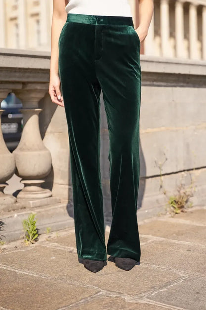 Gerade geschnittene Samthose