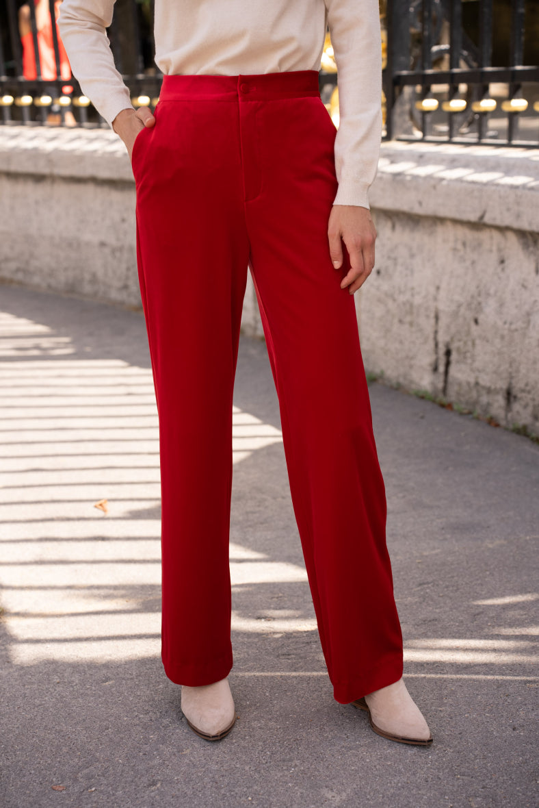 Gerade geschnittene Samthose