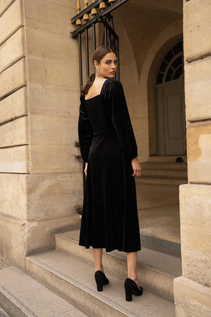 Midi Samtkleid mit Puffärmeln