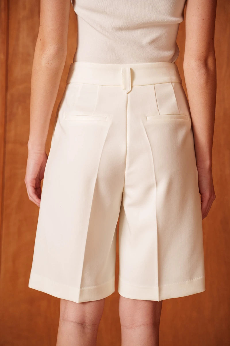 High-Waist Bermuda