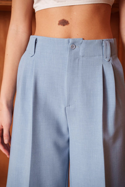 High-Waist Bermuda