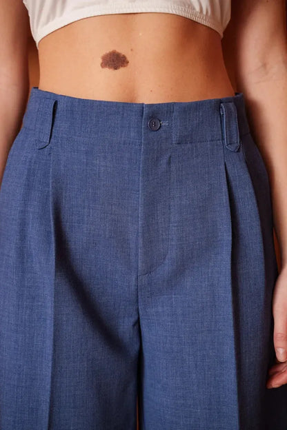 High-Waist Bermuda