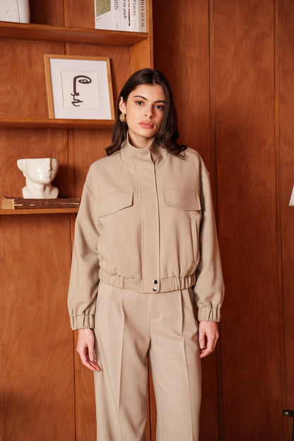 Boxy Bomberjacke mit Utility-Details