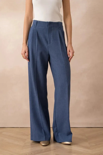 Hoch taillierte Hose