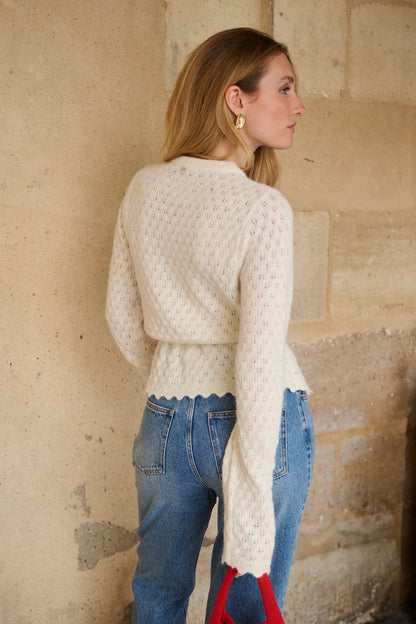 Kurze Strickjacke