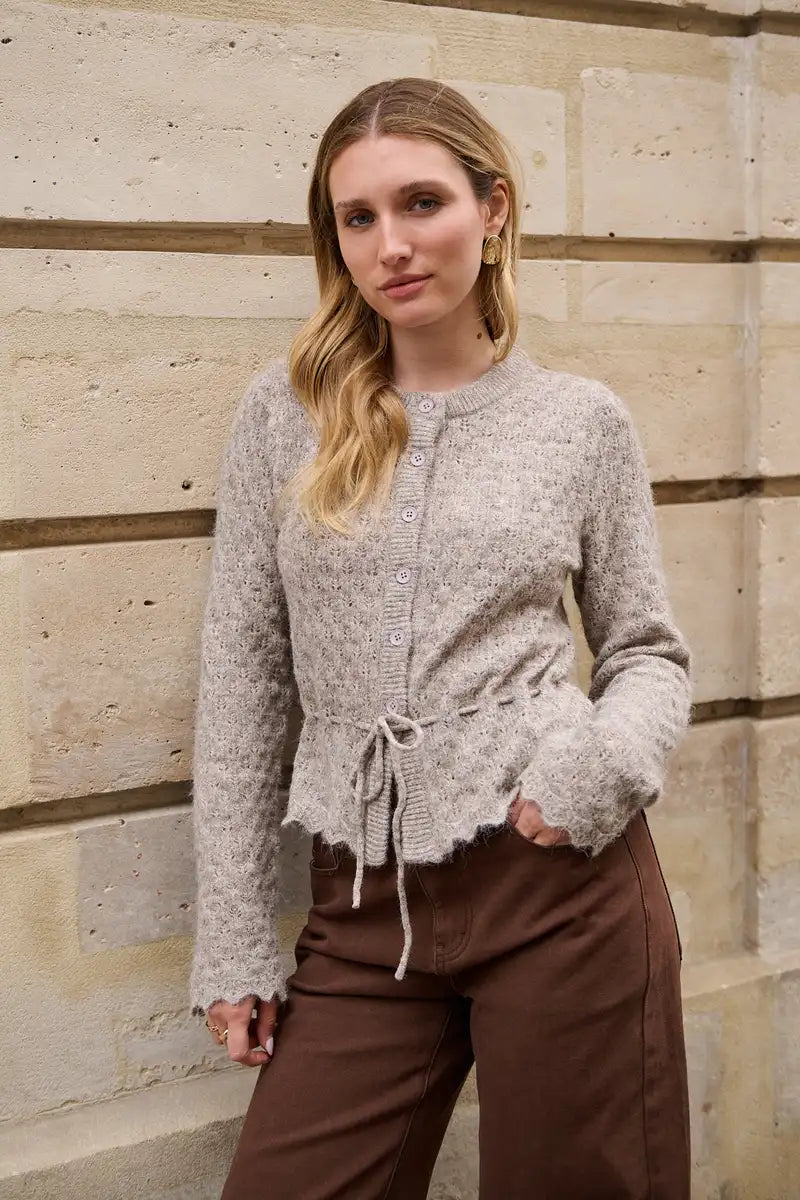 Kurze Strickjacke