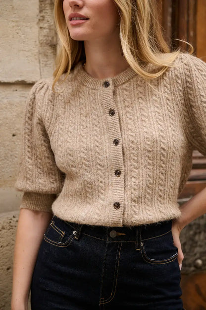 Cardigan mit Ballonärmeln und Zopfmuster