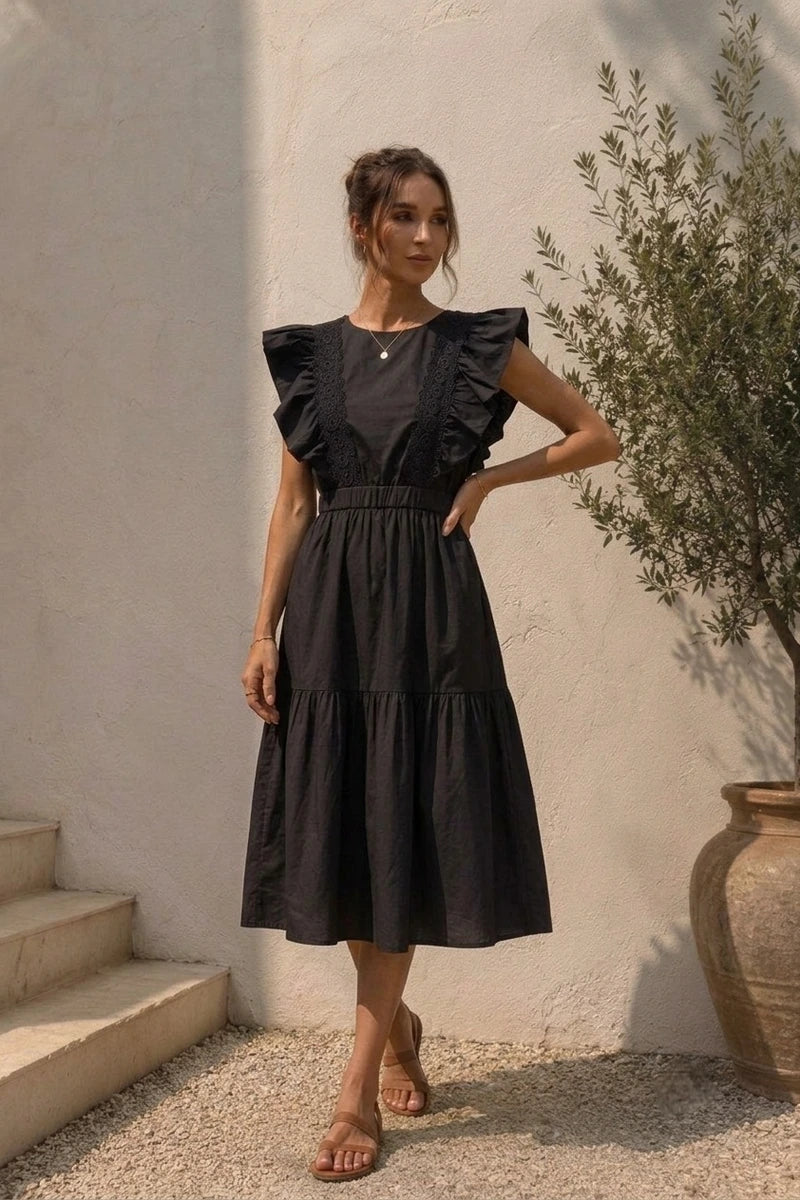 Leichtes Baumwollkleid mit zarter Stickerei