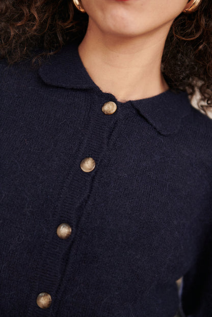 Kurze Strickjacke