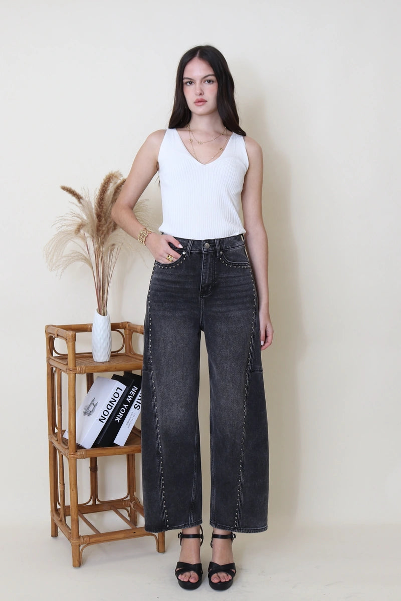 Balloon-Jeans mit Nieten-Details