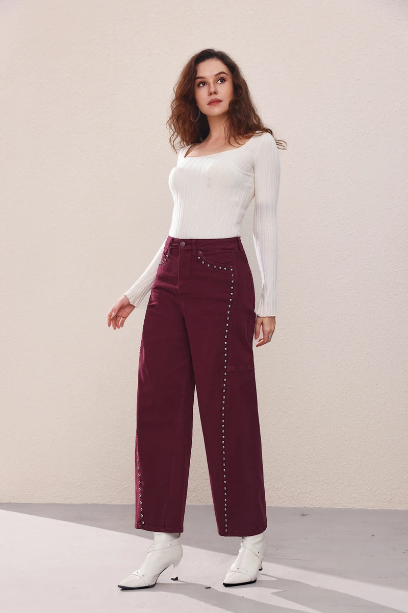 Balloon-Jeans mit Nieten-Details