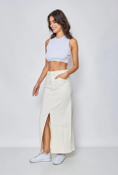 Langer Jeansrock mit Schlitz