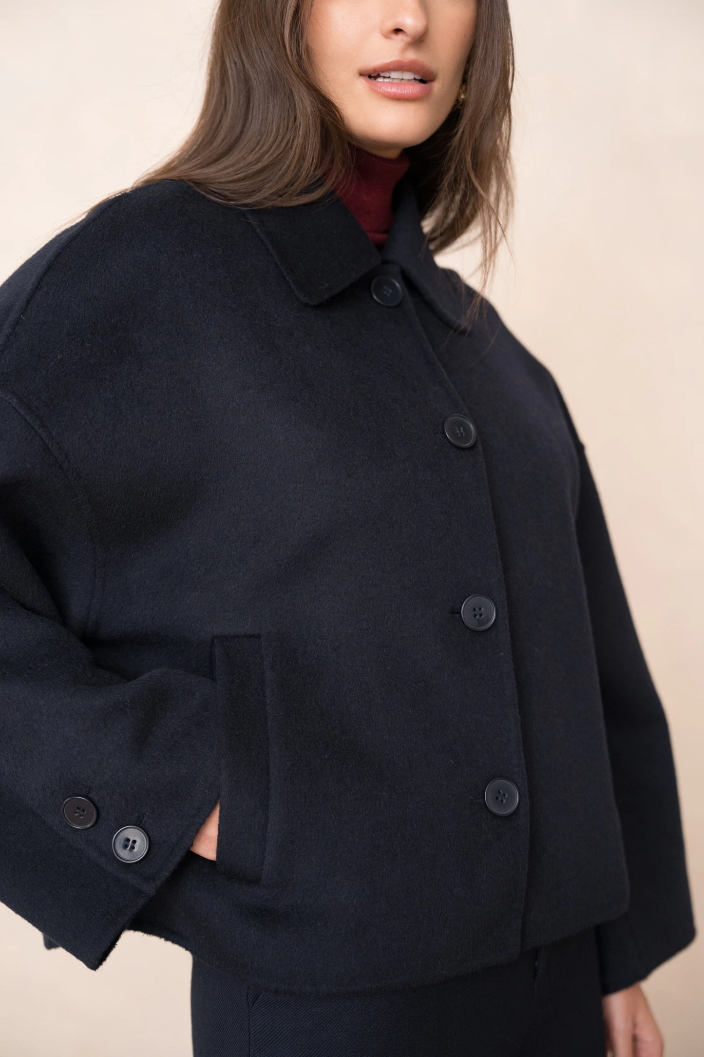 Eleganter Kurzmantel aus Wollmischung