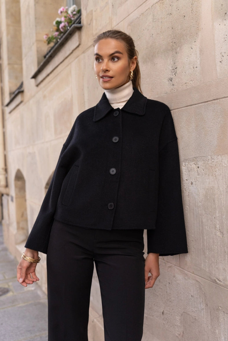 Eleganter Kurzmantel aus Wollmischung