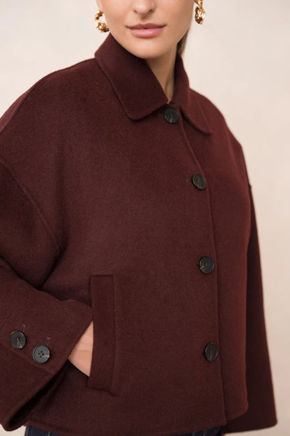 Eleganter Kurzmantel aus Wollmischung