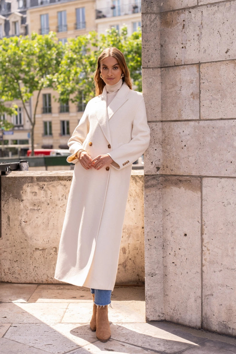 Eleganter Wollmantel