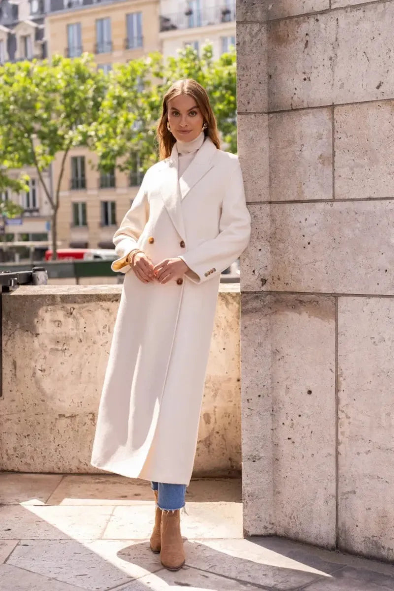 Eleganter Wollmantel