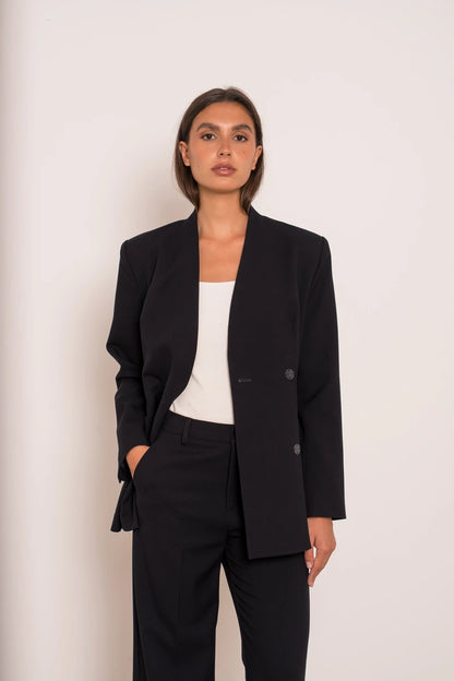 Asymmetrische taillierte Zweireiher-Jacke