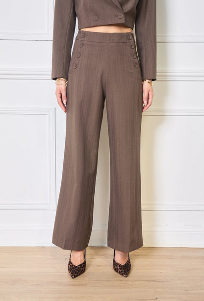 Geknöpfte Hose