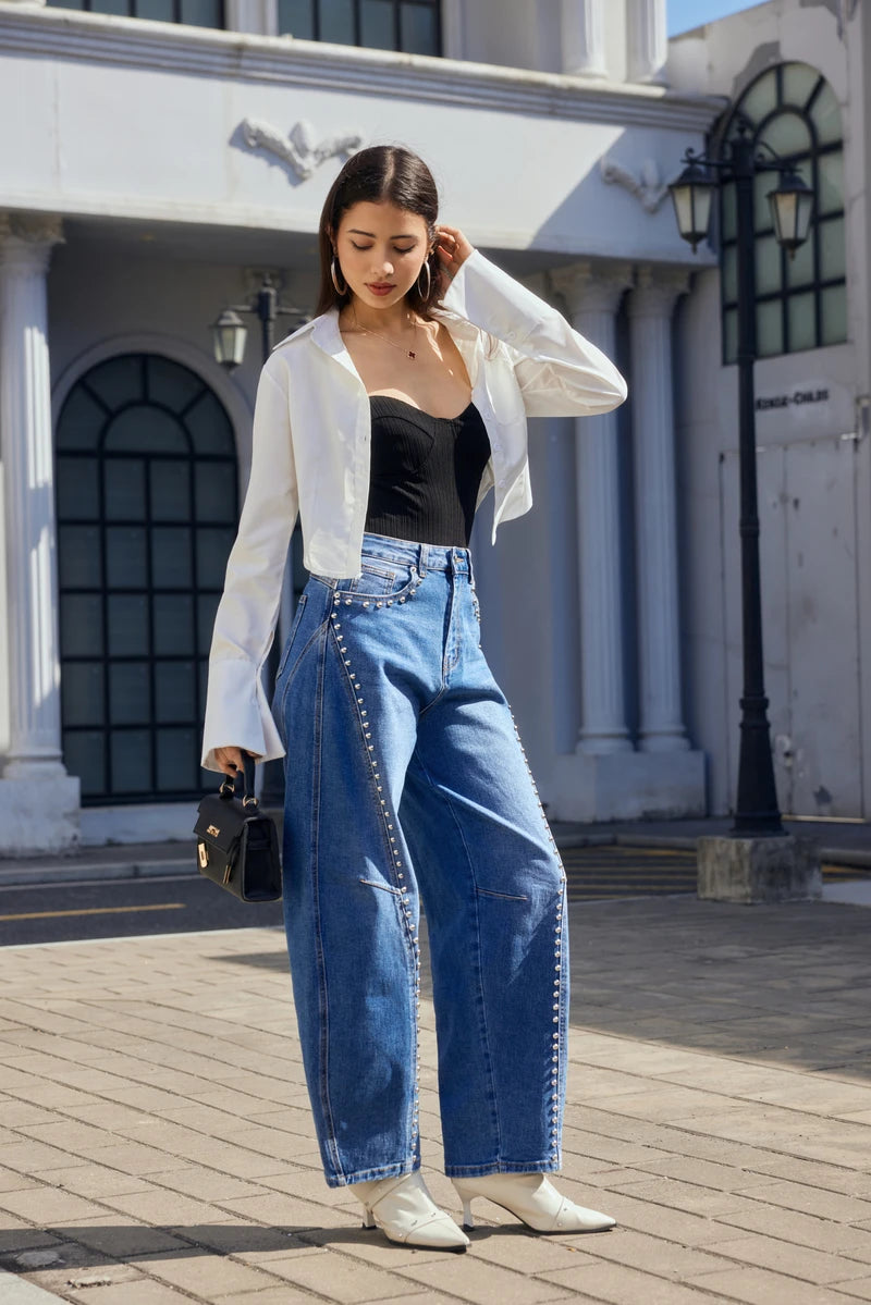 Balloon-Jeans mit Nieten-Details