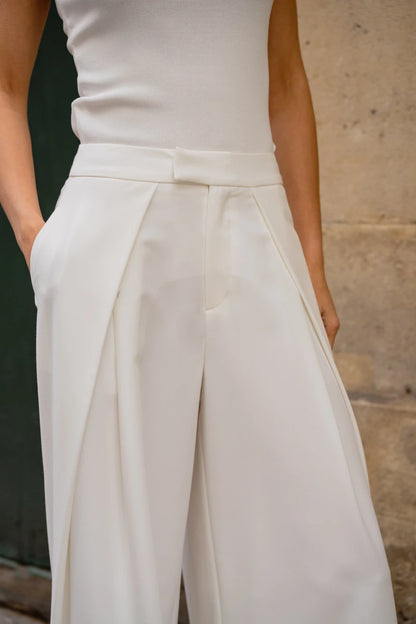 Fließende Palazzo-Hose mit hoher Taille