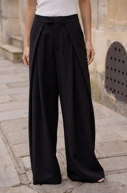 Fließende Palazzo-Hose mit hoher Taille