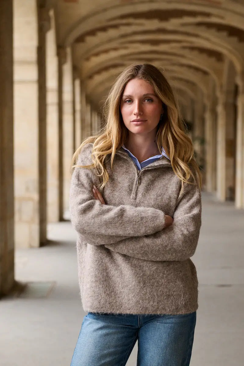 Flauschiger Strickpullover