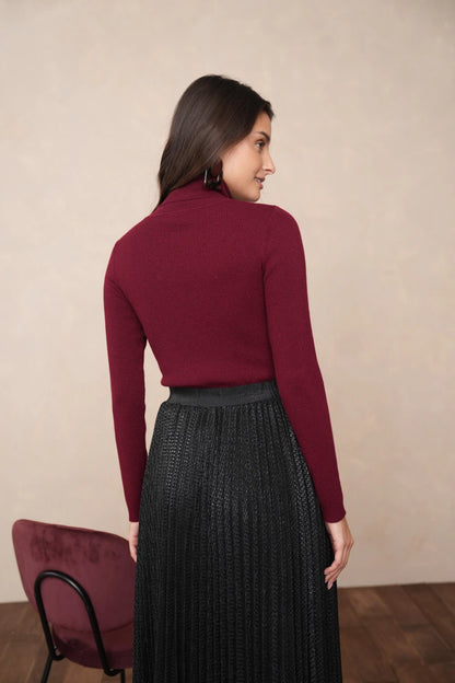 Rollkragenpullover aus Viskose und Lurex