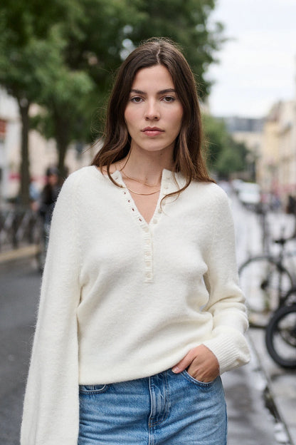 Alpaka- und Wollpullover mit Knopfleiste