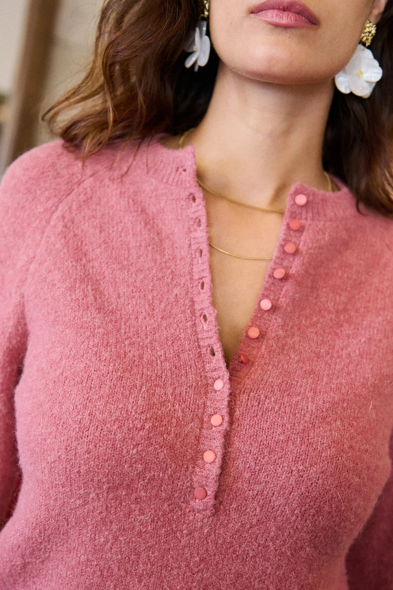 Alpaka- und Wollpullover mit Knopfleiste