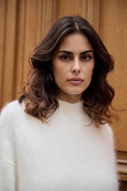 Angora-Pullover mit hohem Kragen