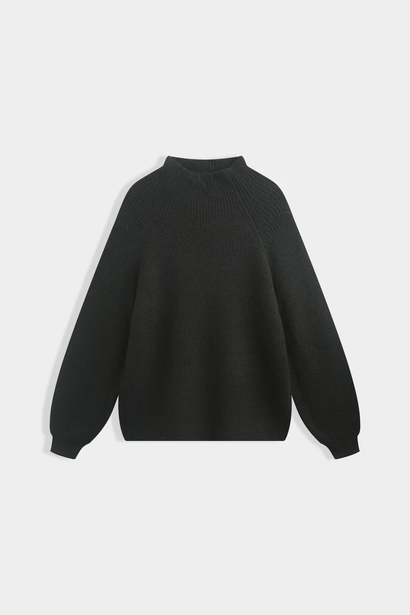 Rippstrickpullover mit voluminösen Ärmeln