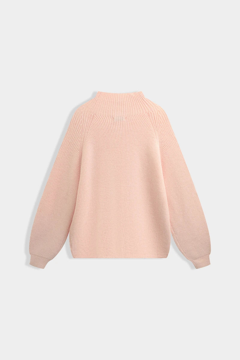 Rippstrickpullover mit voluminösen Ärmeln