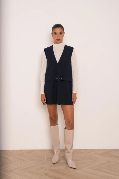 Gürtel-Trägerkleid