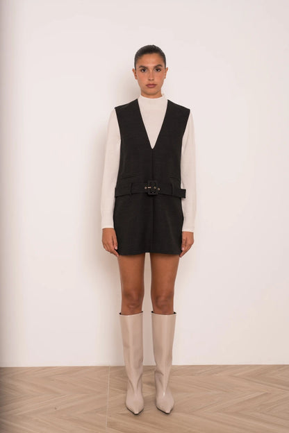 Gürtel-Trägerkleid