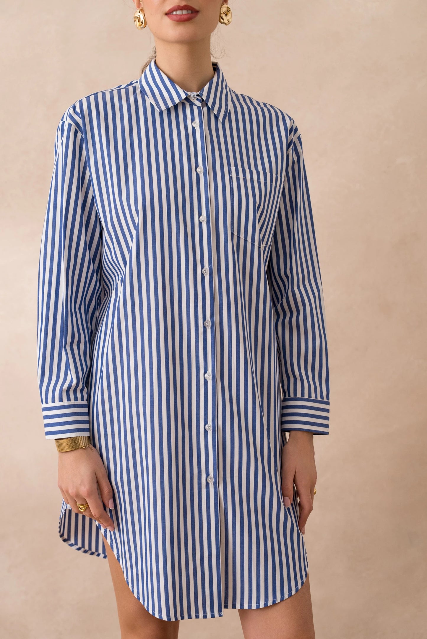 Gestreiftes Kleid aus Baumwolle